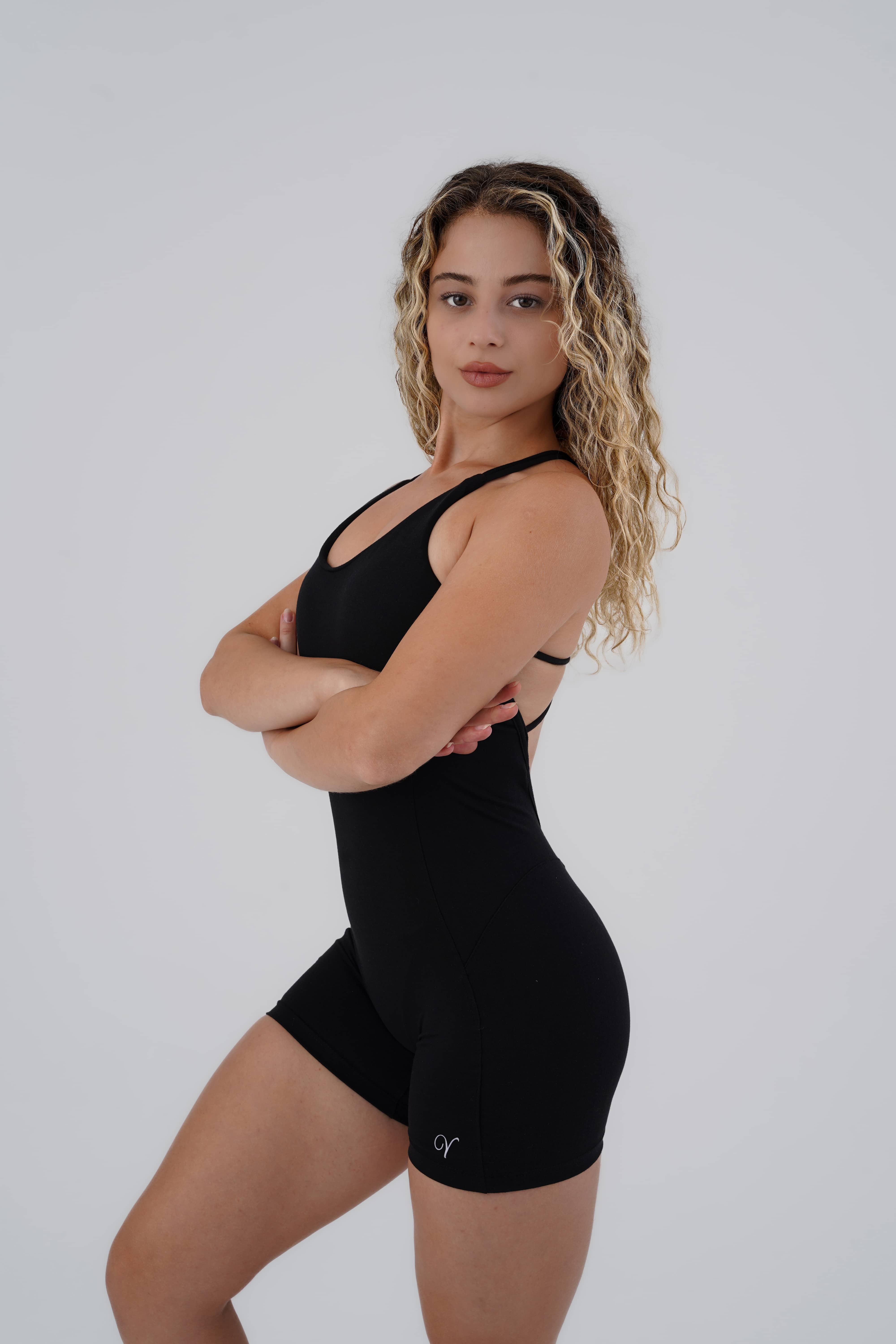 Form Bodysuit Short Black - L